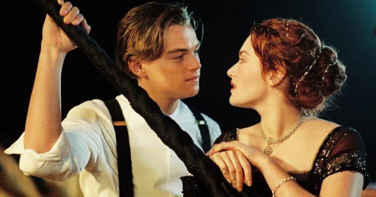 Jack y Rose durante una escena de 'Titanic'