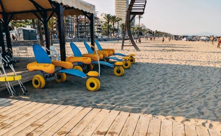 top 10 playas accesibles Andalucía