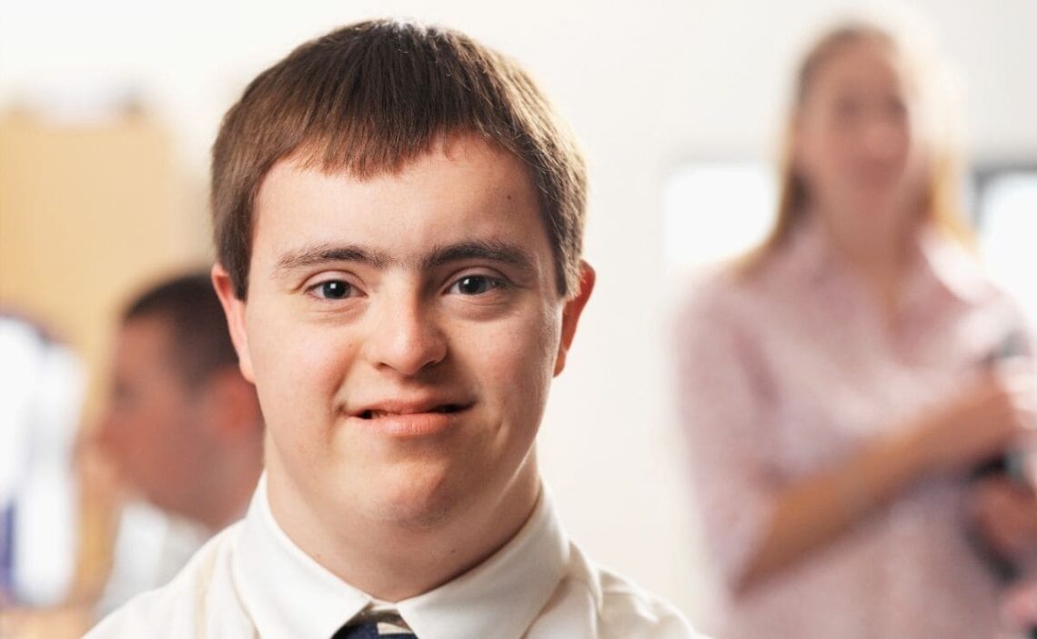 trabajador sindrome de down