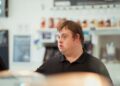 trabajador sindrome de down fundacion once generali