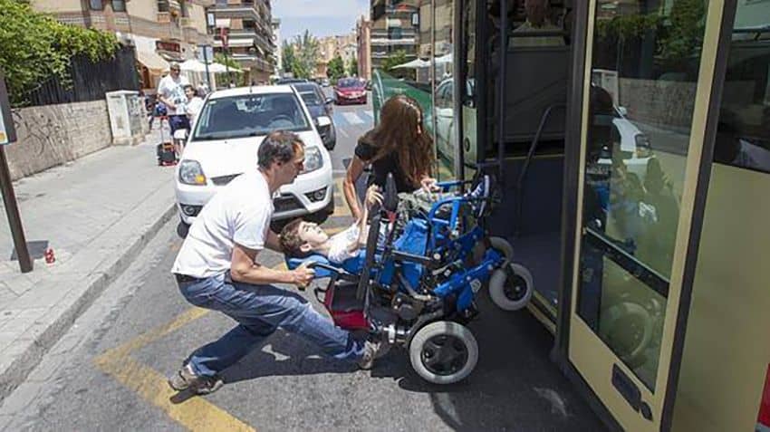 Accesibilidad Universal ¡YA! en Transportes Públicos