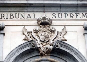 El Tribunal Supremo dictamina que Hacienda debe reembolsar hasta 4.000 euros a estos jubilados durante el mes de agosto