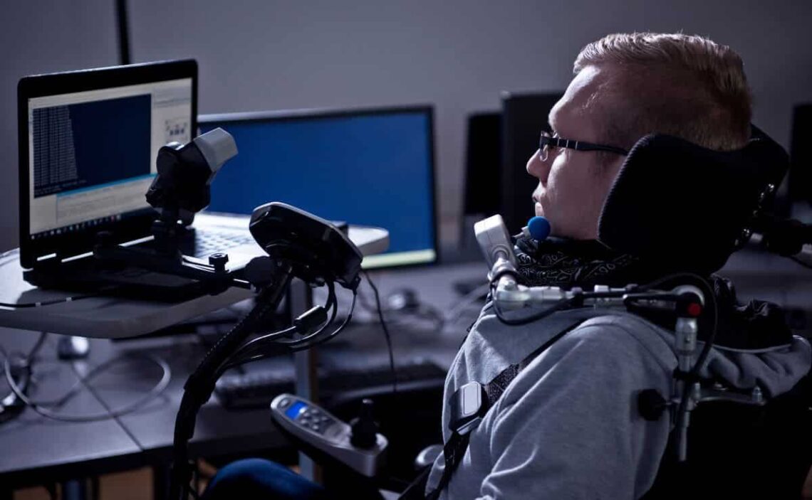 Los universitarios con discapacidad pueden solicitar productos de apoyo para sus estudios