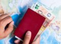 Dinero en efectivo para viajar de vacaciones