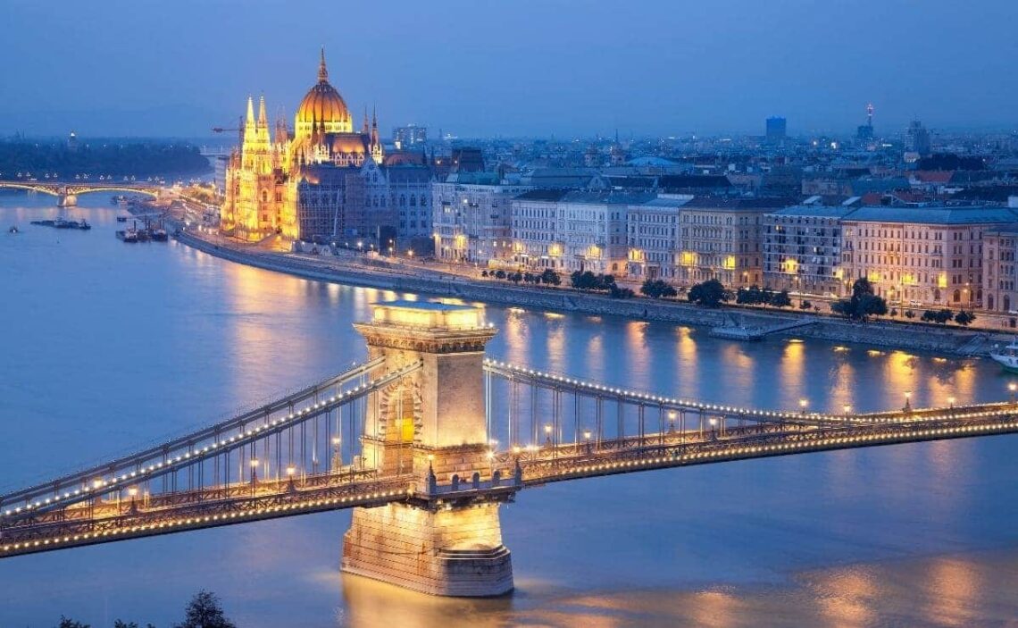 Carrefour Viajes lanza una oferta irrechazable para verano: visitar Budapest a un precio de risa