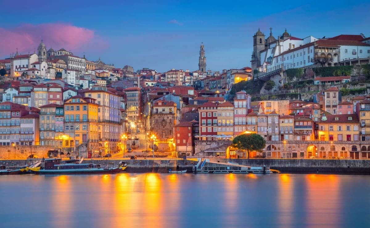 La agencia Carrefour Viajes lanza una promoción para visitar Oporto este verano