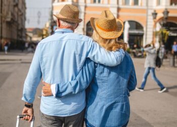 El IMSERSO ofrece viajes para personas mayores a menos de 300 euros