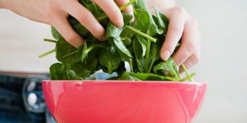 alimentos vitamina k frutas hortalizas salud dieta brocoli espinacas