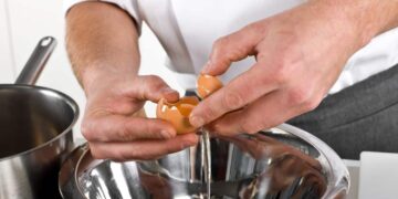 yema huevo alimento propiedades nutritivas organismo beneficio salud dieta