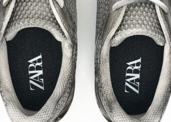 Las zapatillas 'sucias' de Zara en tendencia este otoño