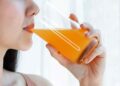 ¿Pierde vitaminas el zumo de naranja si no se toma rápido?