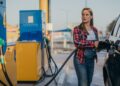 Ahórrate un dinero en la gasolina de tu vehículo gracias a Cepsa y a Repsol