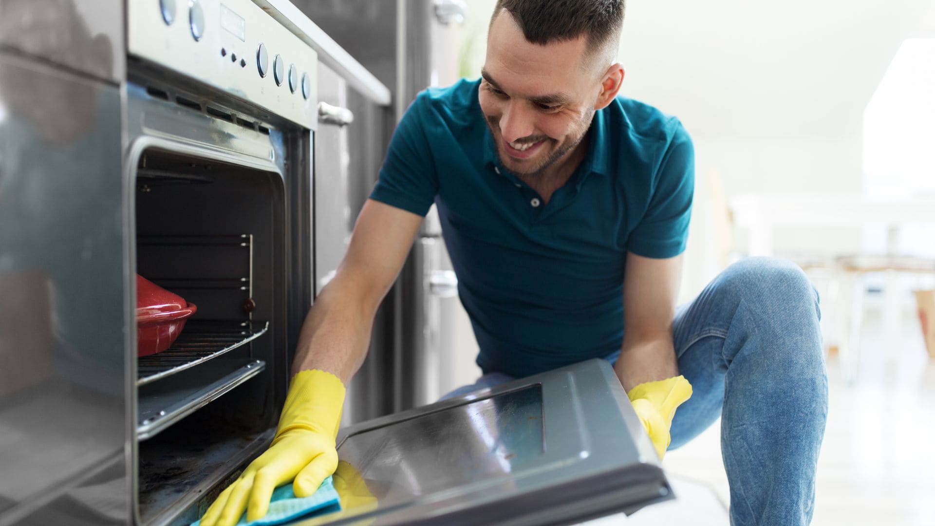 Ingrediente perfecto para limpiar el horno