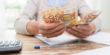 La pensión media de jubilación subirá en más de 700 euros en 2024
