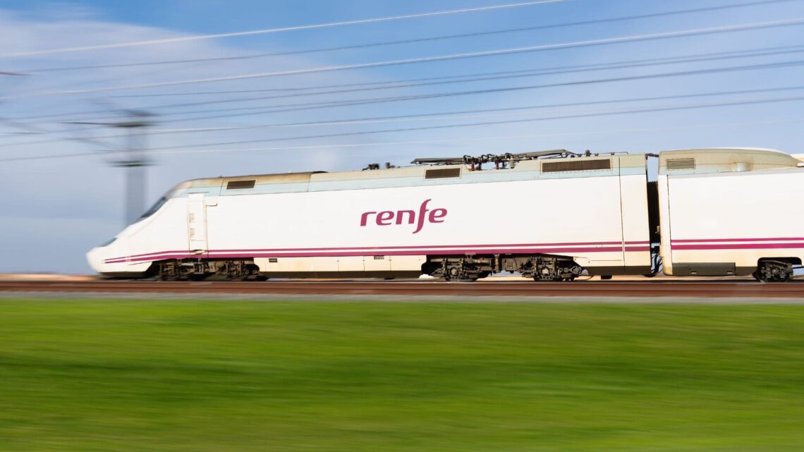 Obtener abonos de transporte gratuito de Renfe