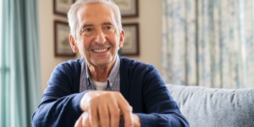 Las personas mayores de 65 años tienen acceso a una serie de ventajas y beneficios en la CCAA de Cataluña