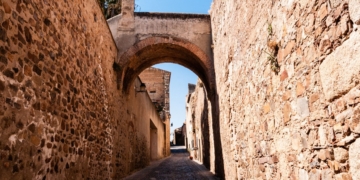 El IMSERSO te ofrece la oportunidad de conocer Cáceres a precio reducido