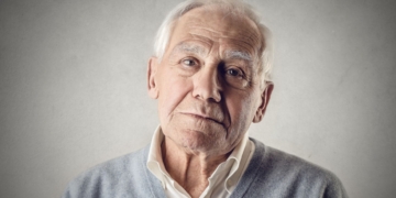 Renfe cuenta con la Tarjeta Dorada, con descuentos y ventajas exclusivas para las personas mayores