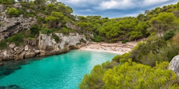 Viajes El Corte Inglés lanza un viaje a precio reducido para visitar Menorca