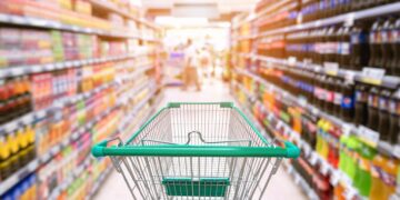 Mercadona pierde privilegios y deja de ser el supermercado favorito de los españoles