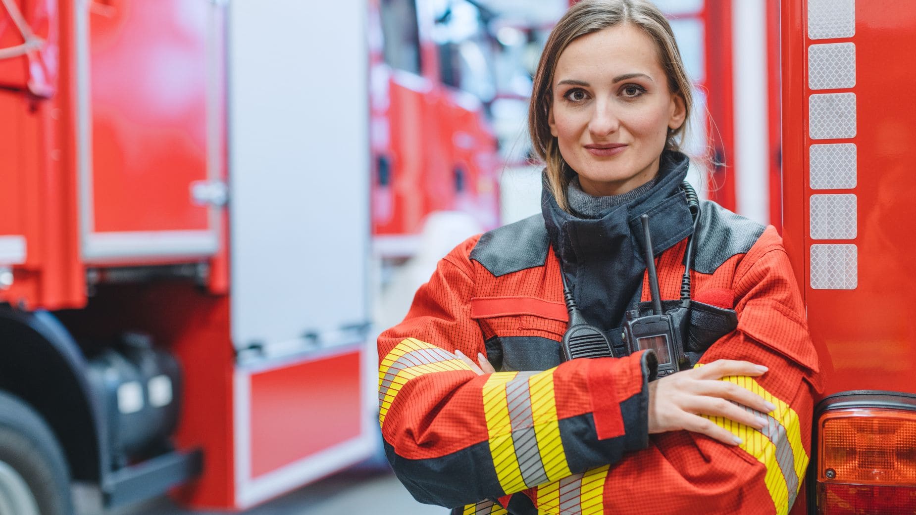 El salario medio de un bombero en España ronda los 2.000 euros
