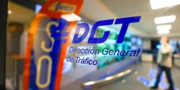 Estos son los documentos obligatorios que exige la DGT para llevar en tu vehículo para estar seguro y evitar multas al conducir en España