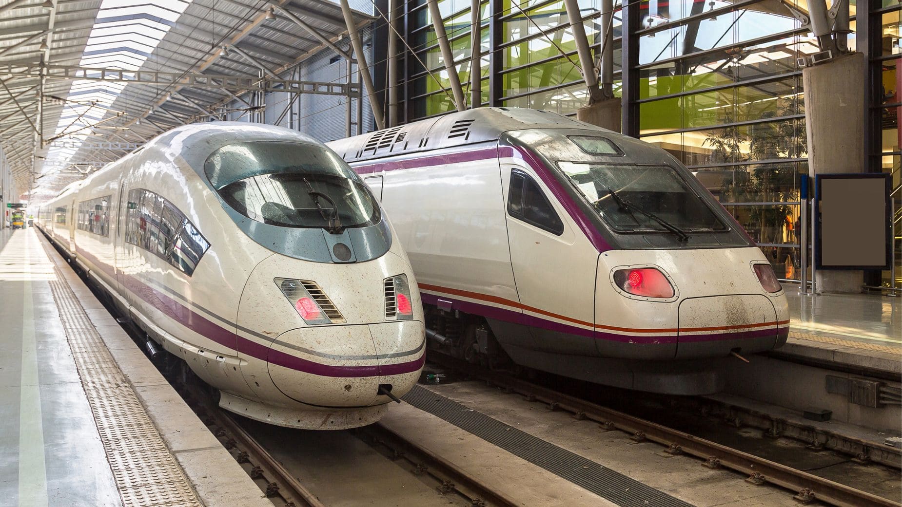 Derechos de los usuarios por la huelga de Renfe OCU