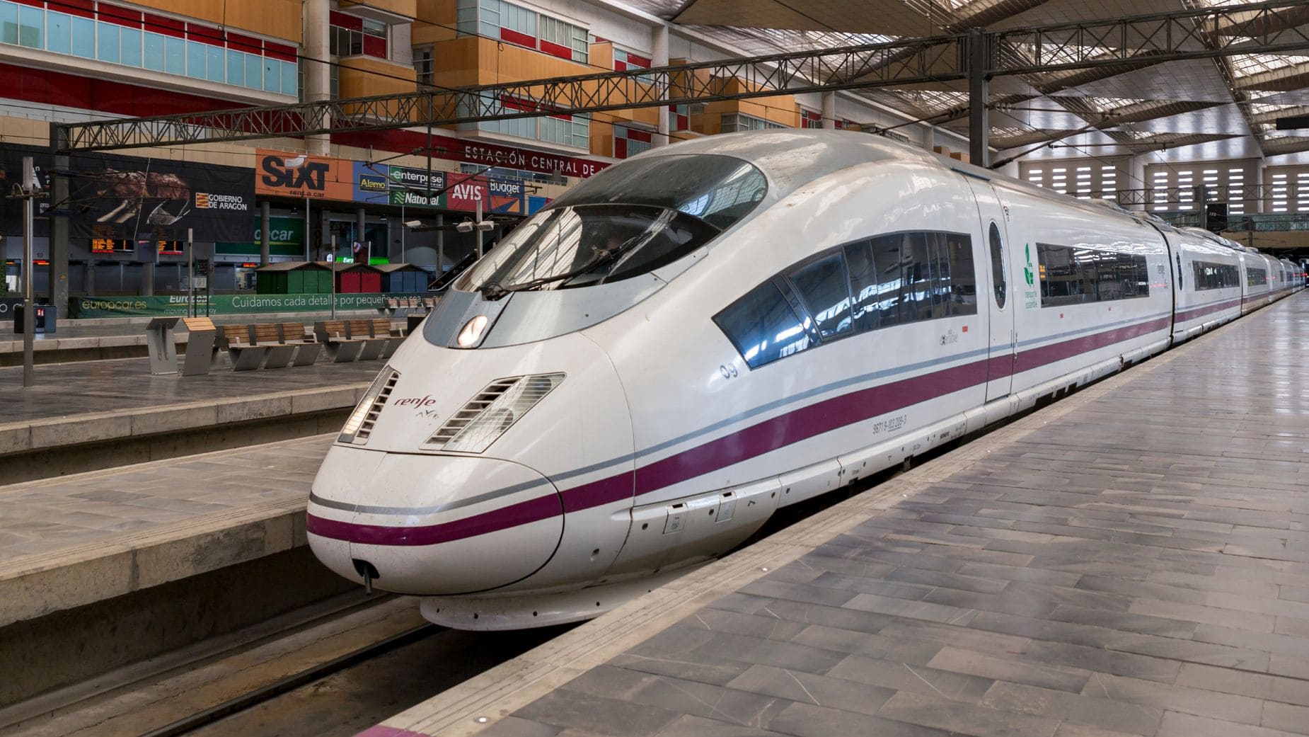 Derechos de los usuarios por la huelga de Renfe OCU