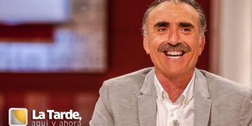 Juan y Medio, galardonado con la Medalla de Andalucía por su labor con las personas mayores