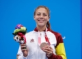 Nuria Marquez con la medalla de bronce conseguida en los Juegos Paralímpicos de Tokio 2020