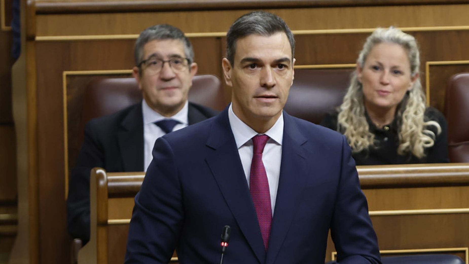 Paralizar desahucios Gobierno de España PSOE Pedro Sánchez