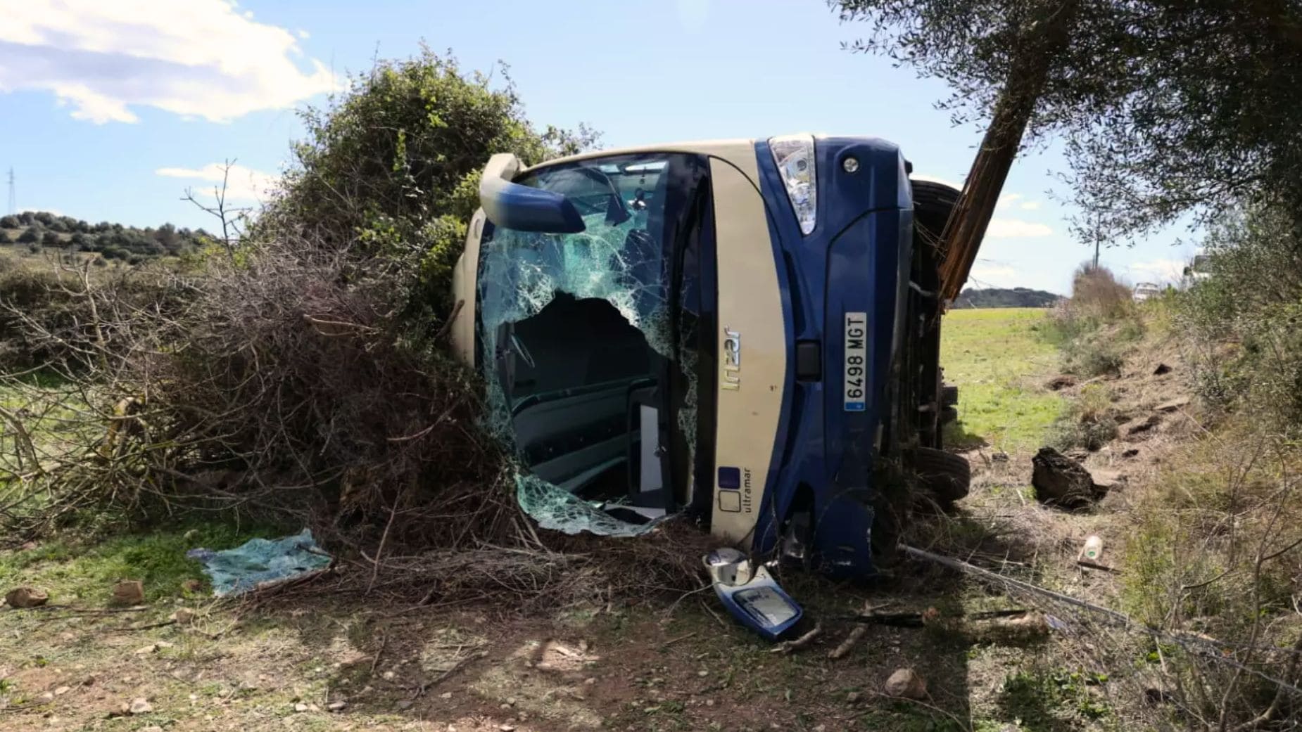 Autobús del IMSERSO que ha sufrido el accidente