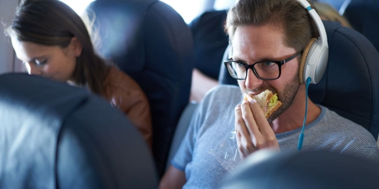 No podrás llevar comida en el aeropuerto según la nueva normativa de AENA