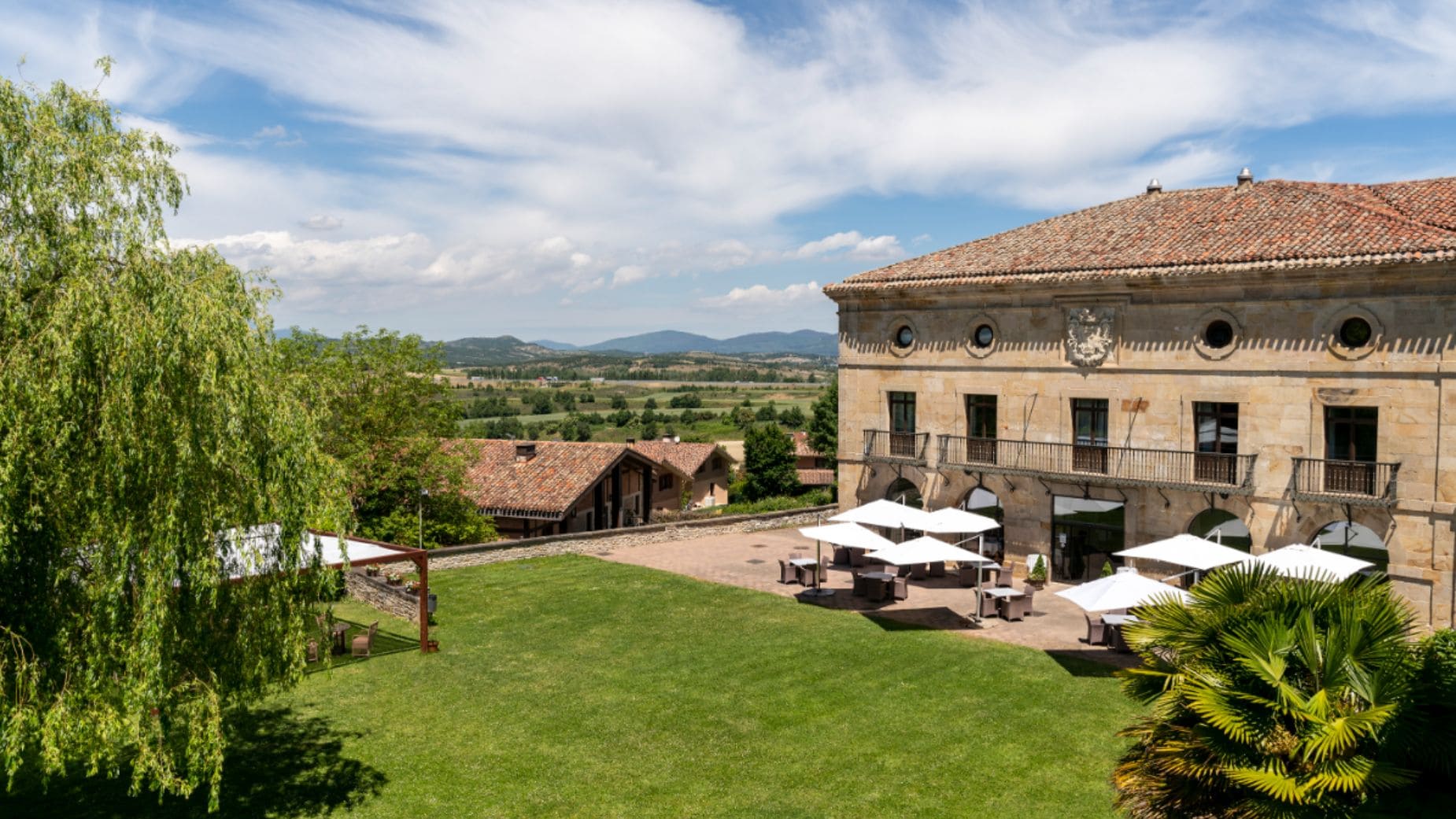 Parador de Turismo de Argomaniz, que cuenta con una oferta para las personas mayores