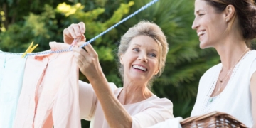 Esta es la pensión para personas mayores de 65 años que se dedican al hogar