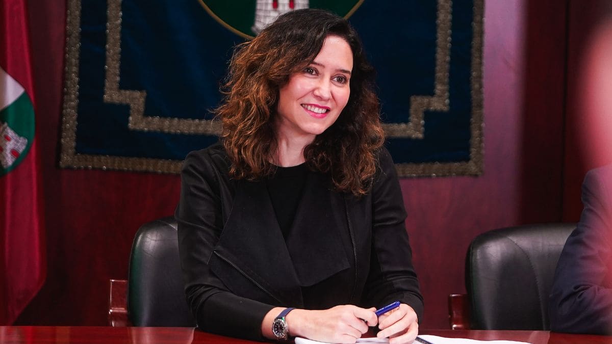 Isabel Díaz Ayuso, presidenta de la Comunidad de Madrid ayudas autónomos