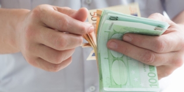 Ayuda del IMSERSO de 525 euros