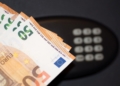 Hacienda controla todo movimiento de dinero en efectivo