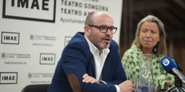 Los teatros de Córdoba se convierten en los únicos en tener baños accesibles para ostomizados y chalecos vibratorios