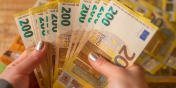 La Junta de Andalucía ha lanzado una ayuda para las familias vulnerables de 200 euros