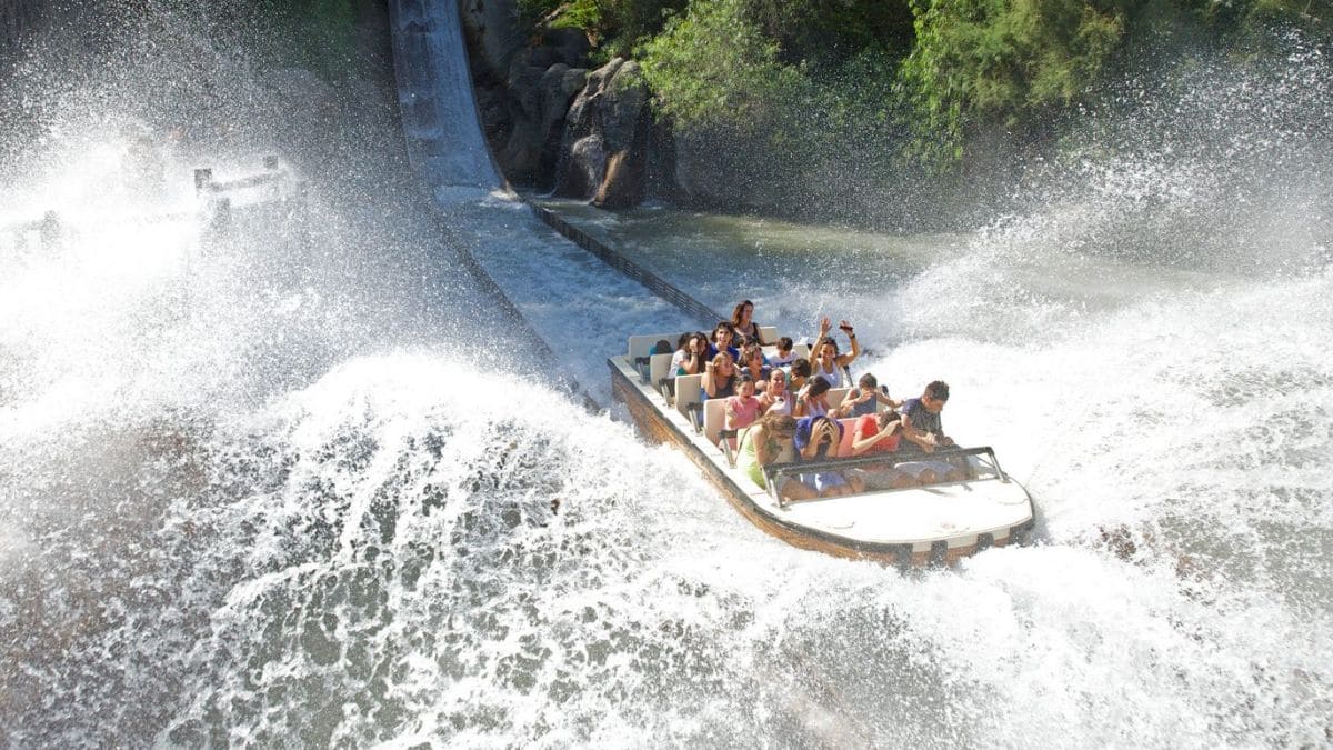 Isla Mágica, entre los 5 parques de atracciones más adaptados de España