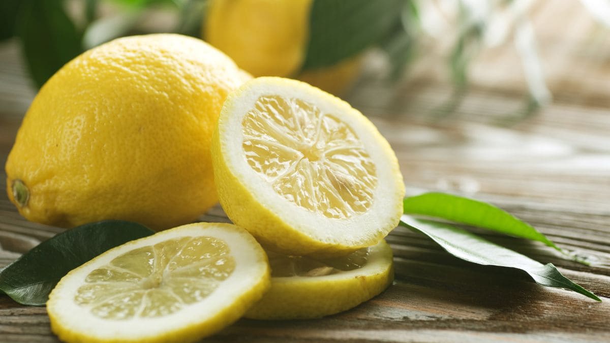 El limón es el ingrediente que tu ropa necesita