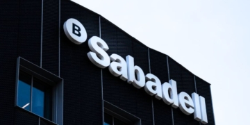 El Banco Sabadell cuenta con una Cuenta Senior dirigida para las personas mayores
