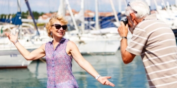 Persona mayor durante un viaje del Programa de Turismo del IMSERSO