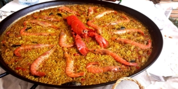Alcoy, uno de los pueblos más bonitos de España, que está en Alicante donde se come la mejor paella