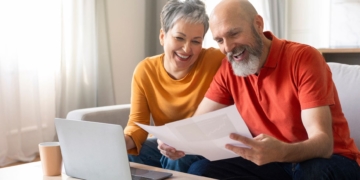 Estas ayudas no son compatibles con el subsidio para personas mayores de 52 años