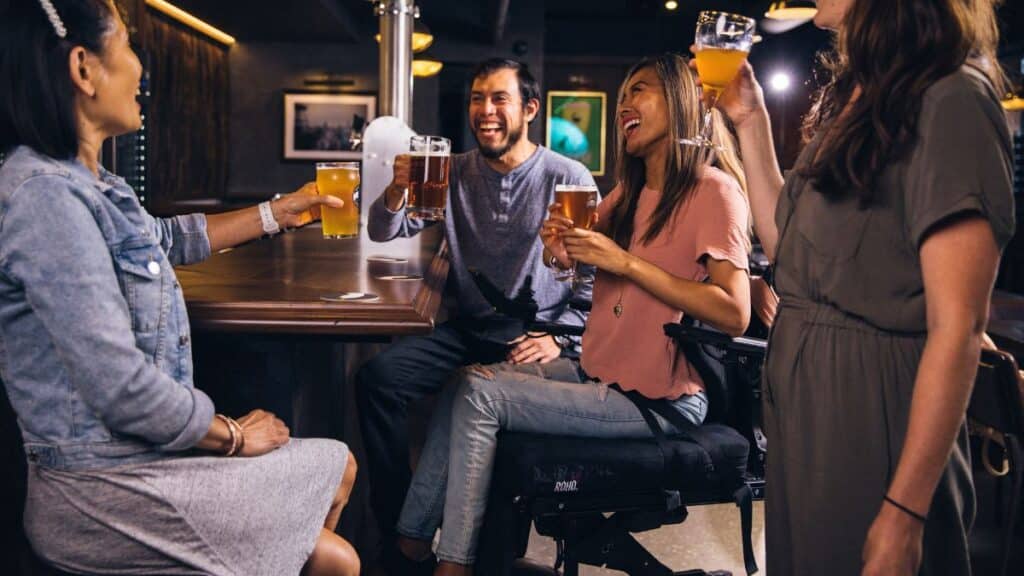 J&B y ILUNION Accesibilidad lanza la 'Guía de ocio nocturno accesible para todas las personas' en el marco de su iniciativa 'Mi Gran Noche'