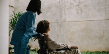 El Gobierno lanza el nuevo modelo de cuidados para personas mayores y con discapacidad