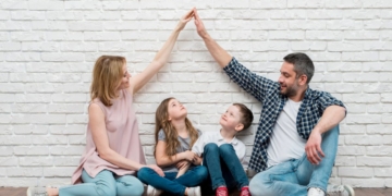 El Ingreso Mínimo Vital para padres con dos hijos llegará hasta los 967 euros