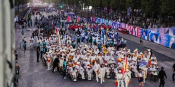 El equipo español durante la ceremonia de inauguración de los Juegos Paralímpicos de París 2024